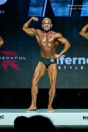 CLASSIC PHYSIQUE МАСТЕРА +40